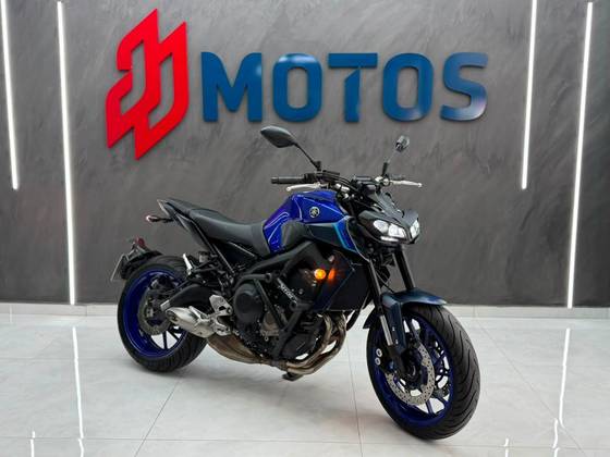 YAMAHA MT-09 YAMAHA MT-09
